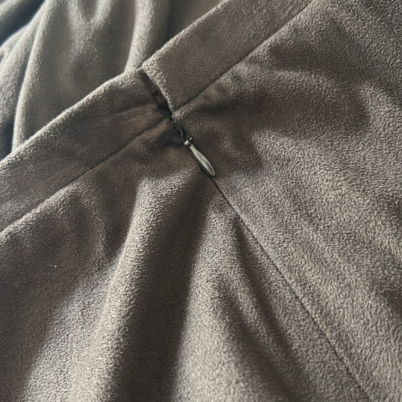 J. Jill Faux Suede Long Brown Skirt Size XS - Picture 6 of 7